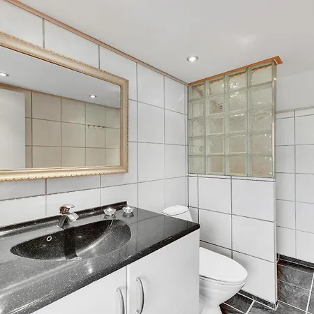 Amazing In Hvide Sande With Wifi Havrvig