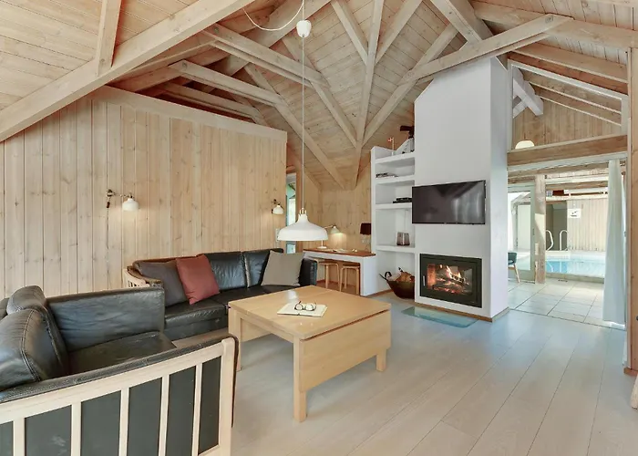 Ferienhaus Amazing In Hvide Sande With Wifi